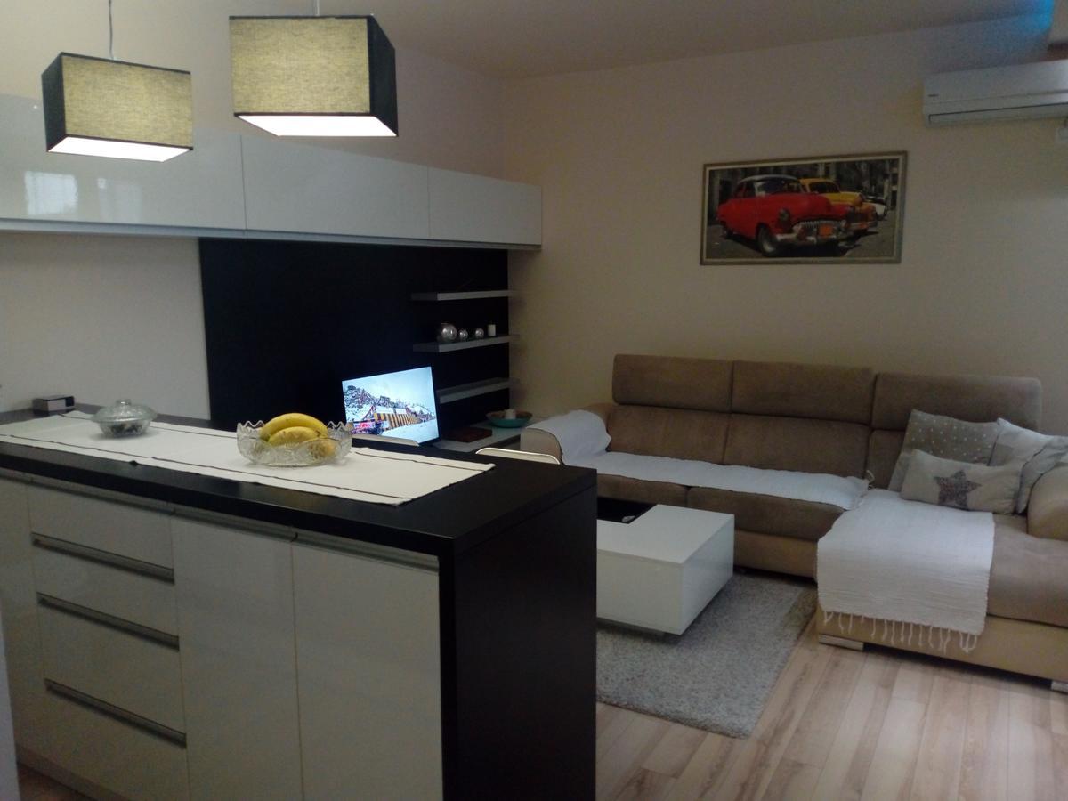 Appartement Apartman Zvezda à Jagodina Extérieur photo